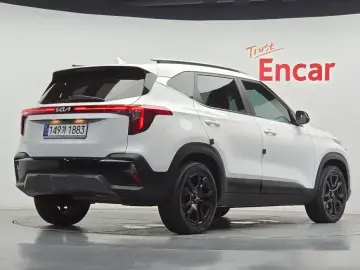 2024 Kia Seltos с пробегом 26 239 км