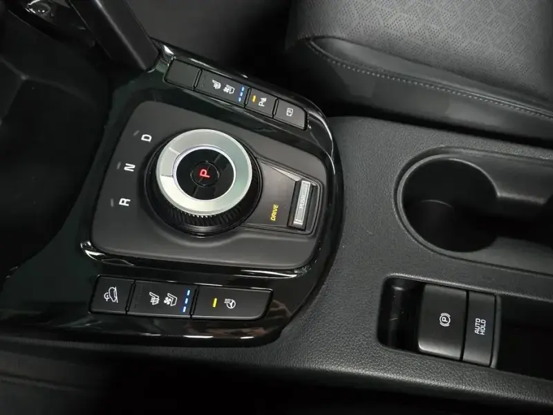2024 Kia Seltos с пробегом 26 239 км