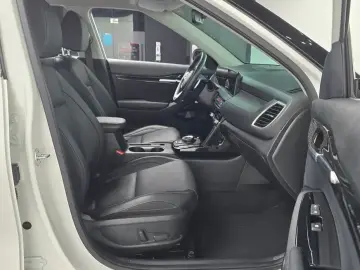 2024 Kia Seltos с пробегом 26 239 км