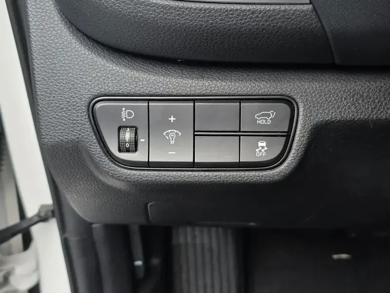 2024 Kia Seltos с пробегом 26 239 км