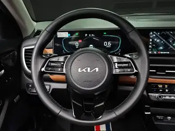 2024 Kia Seltos с пробегом 21 555 км