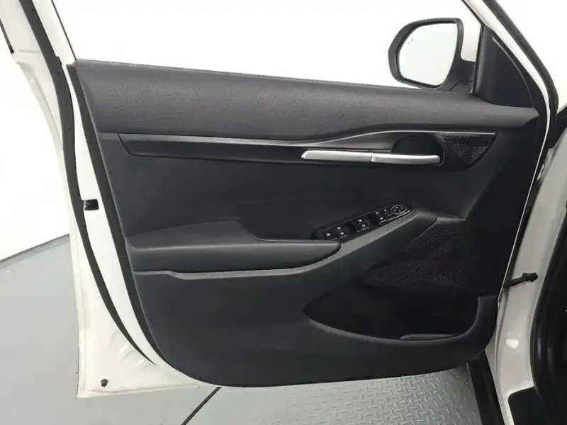 2024 Kia Seltos с пробегом 42 854 км