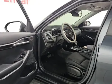2025 Kia Seltos с пробегом 17 622 км