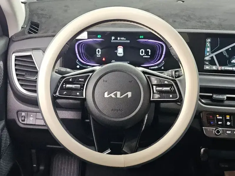 2025 Kia Seltos с пробегом 17 622 км