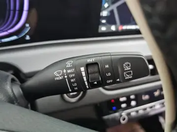 2025 Kia Seltos с пробегом 17 622 км