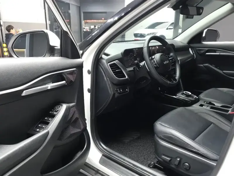 2023 Kia Seltos с пробегом 41 334 км