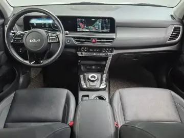 2023 Kia Seltos с пробегом 44 443 км