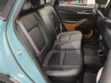 2023 Kia Seltos с пробегом 67 409 км