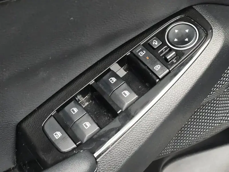 2025 Kia Seltos с пробегом 20 829 км