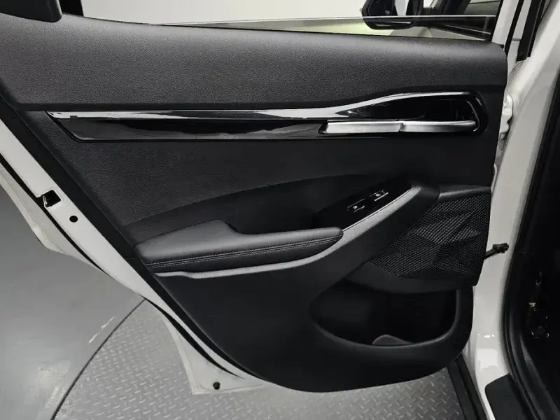 2025 Kia Seltos с пробегом 20 829 км