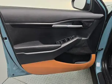2023 Kia Seltos с пробегом 67 409 км
