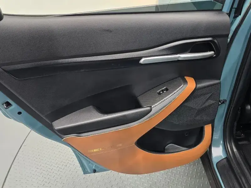 2023 Kia Seltos с пробегом 67 409 км