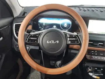 2025 Kia Seltos с пробегом 10 847 км