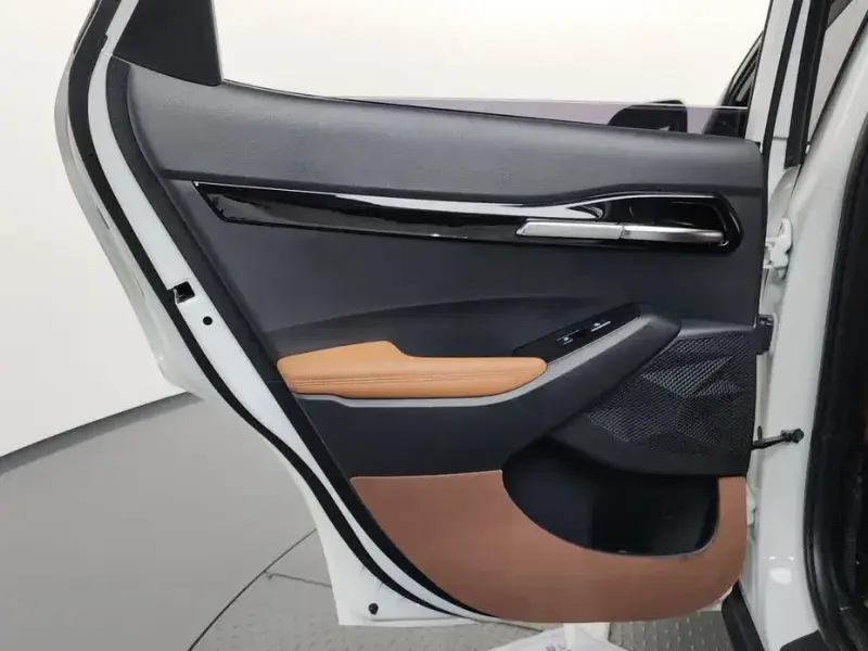 2025 Kia Seltos с пробегом 10 847 км