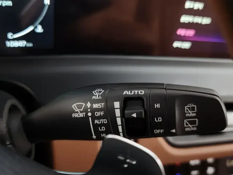 2025 Kia Seltos с пробегом 10 847 км