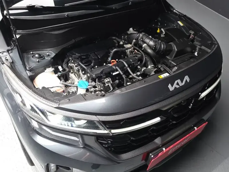 2023 Kia Seltos с пробегом 15 570 км