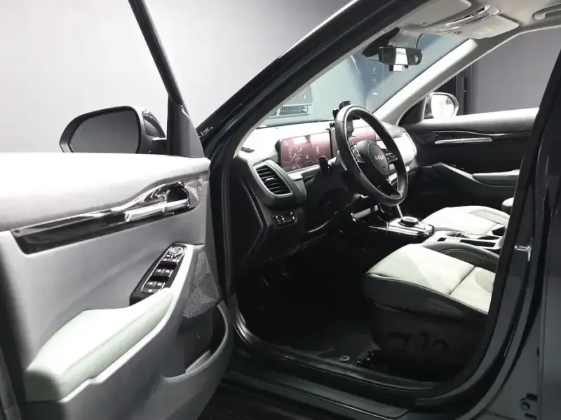 2023 Kia Seltos с пробегом 15 570 км