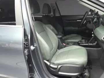 2023 Kia Seltos с пробегом 15 570 км