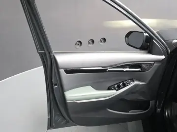 2023 Kia Seltos с пробегом 15 570 км