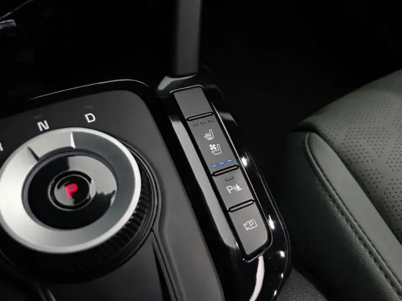 2023 Kia Seltos с пробегом 15 570 км