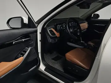 2025 Kia Seltos с пробегом 3 994 км