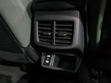 2023 Kia Seltos с пробегом 15 570 км
