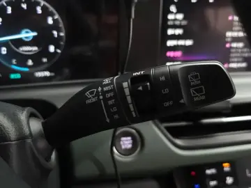 2023 Kia Seltos с пробегом 15 570 км