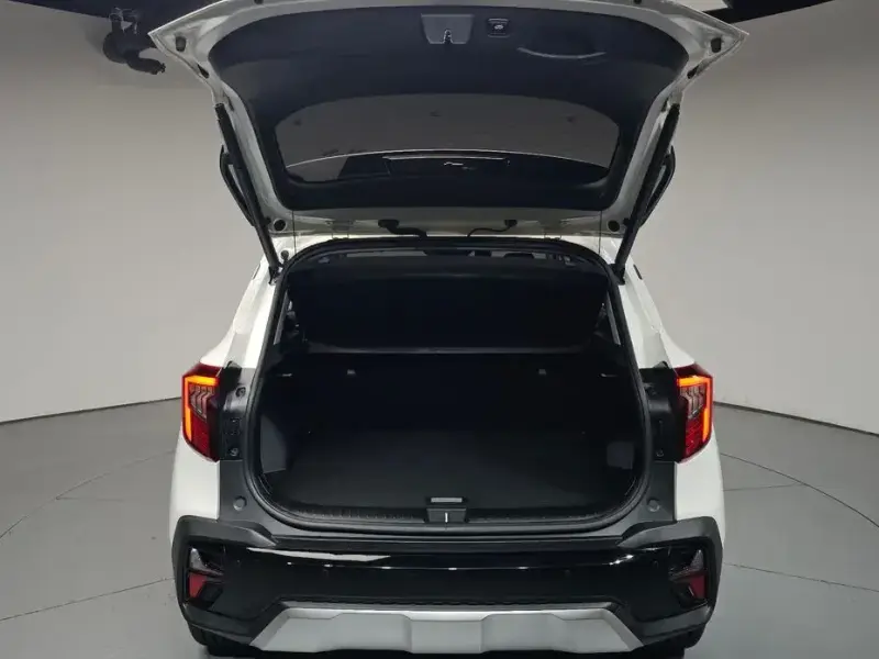 2025 Kia Seltos с пробегом 3 994 км