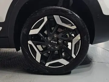 2025 Kia Seltos с пробегом 3 994 км