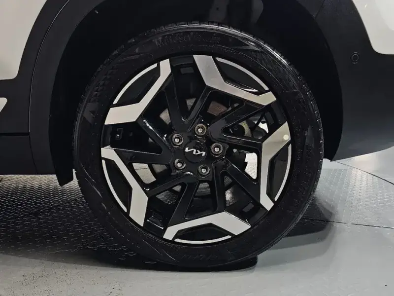 2025 Kia Seltos с пробегом 3 994 км