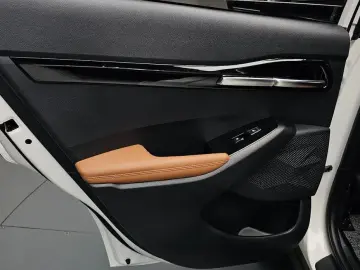 2025 Kia Seltos с пробегом 3 994 км