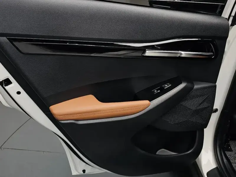 2025 Kia Seltos с пробегом 3 994 км
