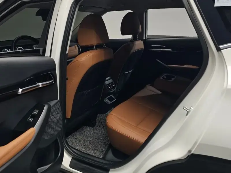 2025 Kia Seltos с пробегом 3 994 км