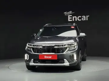 2023 Kia Seltos с пробегом 34 317 км