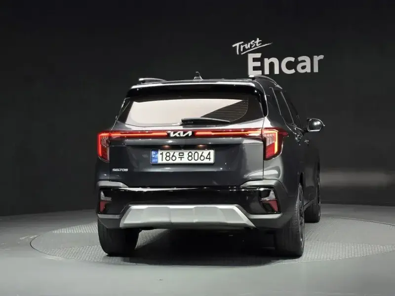 2023 Kia Seltos с пробегом 34 317 км