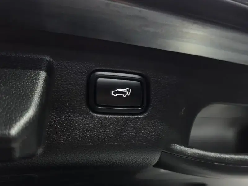 2023 Kia Seltos с пробегом 34 317 км