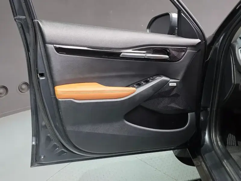 2023 Kia Seltos с пробегом 34 317 км