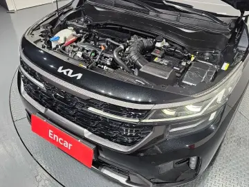 2024 Kia Seltos с пробегом 23 020 км