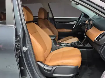 2023 Kia Seltos с пробегом 34 317 км