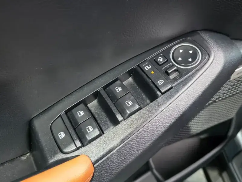 2023 Kia Seltos с пробегом 34 317 км