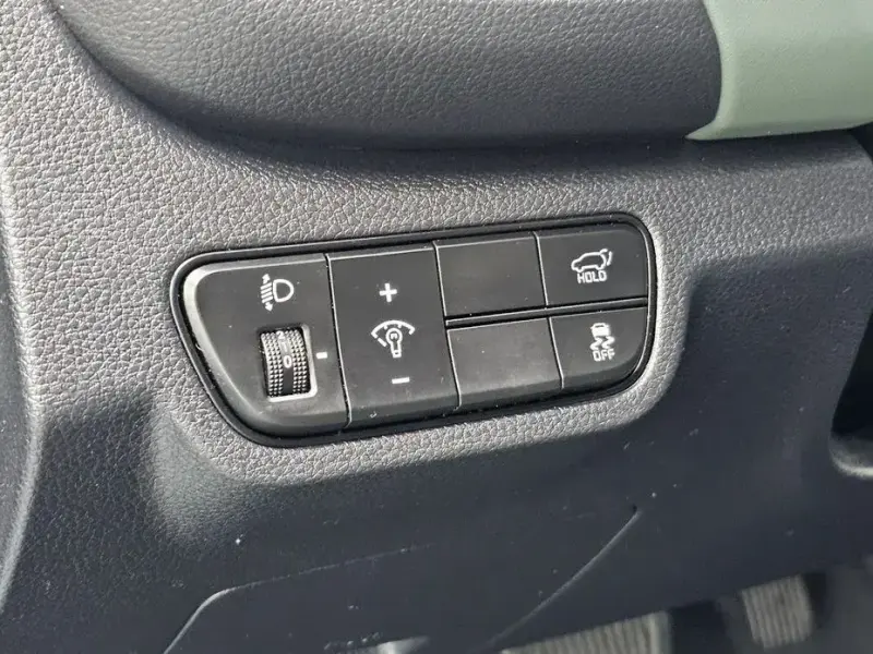 2024 Kia Seltos с пробегом 23 020 км