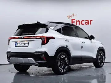 2024 Kia Seltos с пробегом 8 439 км
