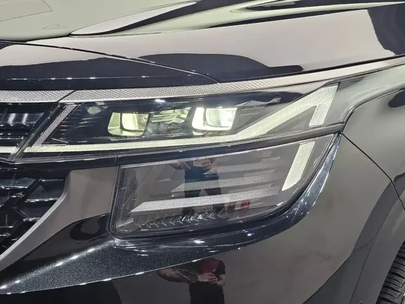 2024 Kia Seltos с пробегом 23 020 км