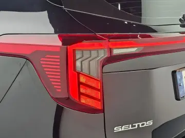 2024 Kia Seltos с пробегом 23 020 км
