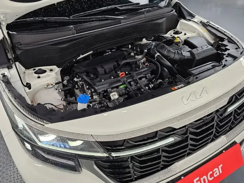 2024 Kia Seltos с пробегом 8 439 км