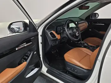 2024 Kia Seltos с пробегом 8 439 км