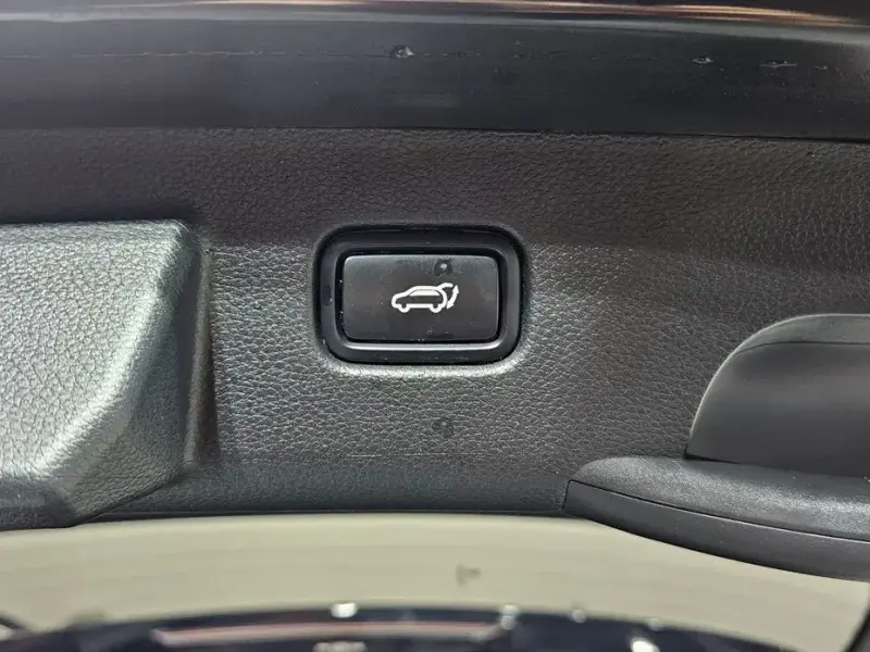 2024 Kia Seltos с пробегом 23 020 км