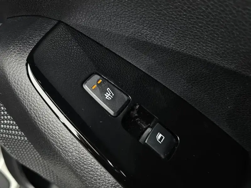 2024 Kia Seltos с пробегом 8 439 км