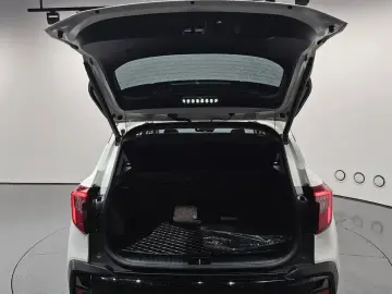 2024 Kia Seltos с пробегом 8 439 км