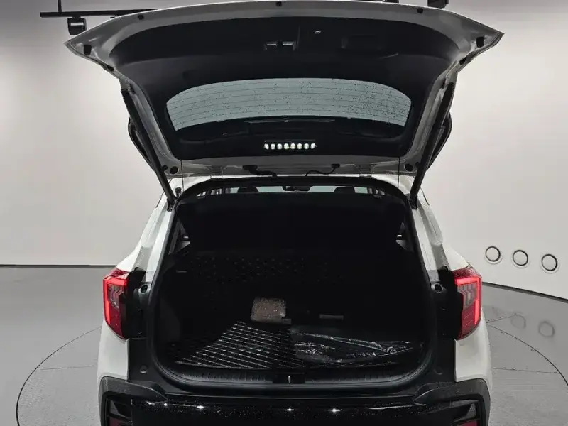 2024 Kia Seltos с пробегом 8 439 км